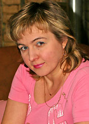 Oksana, (51), aus Osteuropa ist Single