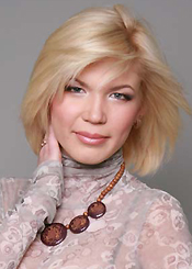 Alina, (37), aus Osteuropa ist Single