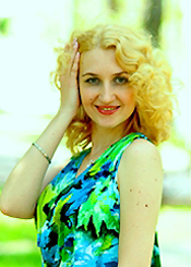Anna, (41), aus Osteuropa ist Single