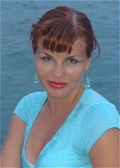 Anastasia, (41), aus Osteuropa ist Single