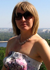 Lolita, (42), aus Osteuropa ist Single