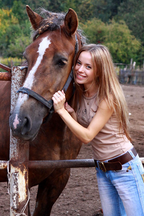 Anastasia sucht wie viele ukrainische und russische Frauen eine Partner über eine Partnervermittlung, Foto 4 Anastasia - Partnervermittlung Ukraine, Foto 4