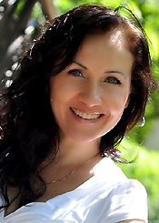Viktoria ist Mitglied bei der Partnervermittlung Ukraine Foto von Viktoria - eine Frau aus der Ukraine auf Partnersuche