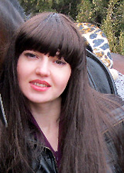 Irina ist Mitglied bei der Partnervermittlung Ukraine Foto von Irina - eine Frau aus der Ukraine auf Partnersuche