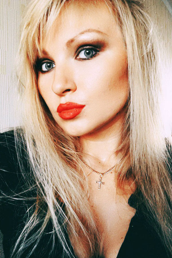 Karina sucht wie viele ukrainische und russische Frauen eine Partner über eine Partnervermittlung, Foto 3 Karina - Partnervermittlung Ukraine, Foto 3
