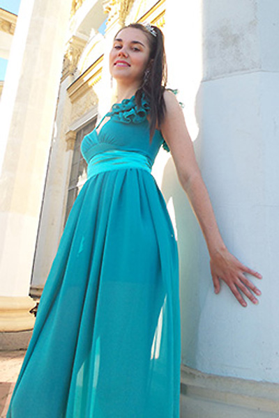Ksenia sucht wie viele ukrainische und russische Frauen eine Partner über eine Partnervermittlung, Foto 2 Ksenia - Partnervermittlung Ukraine, Foto 2