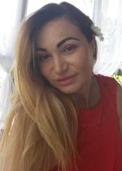 Evgenia ist Mitglied bei der Partnervermittlung Ukraine Foto von Evgenia - eine Frau aus der Ukraine auf Partnersuche