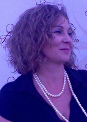Olga, (48), aus Osteuropa ist Single
