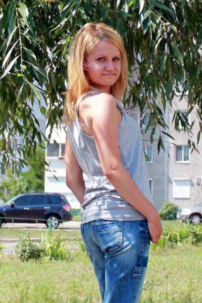 Yulia sucht wie viele ukrainische und russische Frauen eine Partner über eine Partnervermittlung, Foto 2 Yulia - Partnervermittlung Ukraine, Foto 2