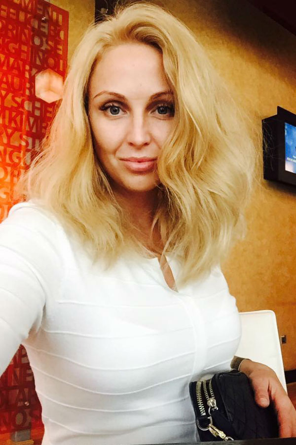 Dariya sucht wie viele ukrainische und russische Frauen eine Partner über eine Partnervermittlung, Foto 1 Dariya - Partnervermittlung Ukraine, Foto 1