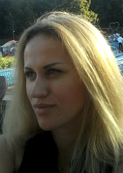 Marina ist Mitglied bei der Partnervermittlung Ukraine Foto von Marina - eine Frau aus der Ukraine auf Partnersuche