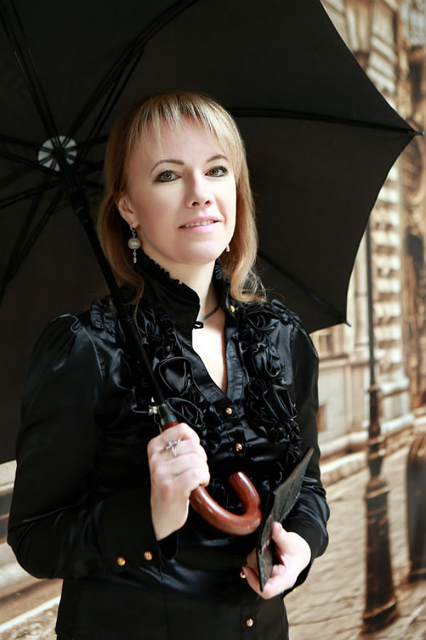 Elena sucht wie viele ukrainische und russische Frauen eine Partner über eine Partnervermittlung, Foto 4 Elena - Partnervermittlung Ukraine, Foto 4