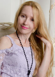 Nataly ist Mitglied bei der Partnervermittlung Ukraine Foto von Nataly - eine Frau aus der Ukraine auf Partnersuche