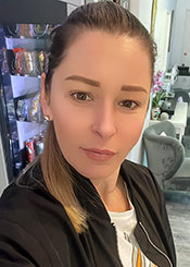 Inna, (39), aus Osteuropa ist Single