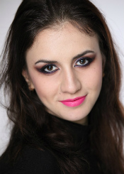 Alina ist Mitglied bei der Partnervermittlung Ukraine Foto von Alina - eine Frau aus der Ukraine auf Partnersuche