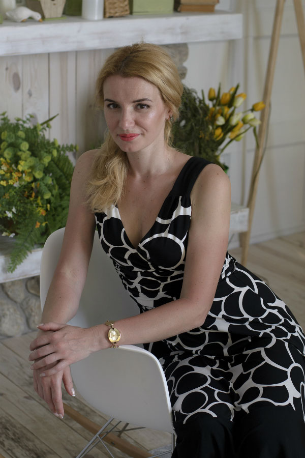 Oksana sucht wie viele ukrainische und russische Frauen eine Partner über eine Partnervermittlung, Foto 1 Oksana - Partnervermittlung Ukraine, Foto 1