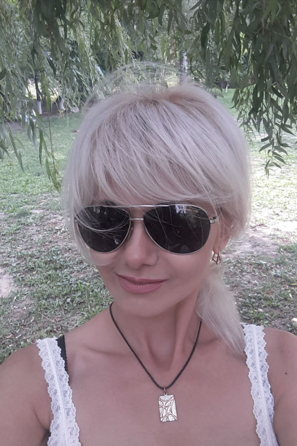 Ruslana sucht wie viele ukrainische und russische Frauen eine Partner über eine Partnervermittlung, Foto 4 Ruslana - Partnervermittlung Ukraine, Foto 4