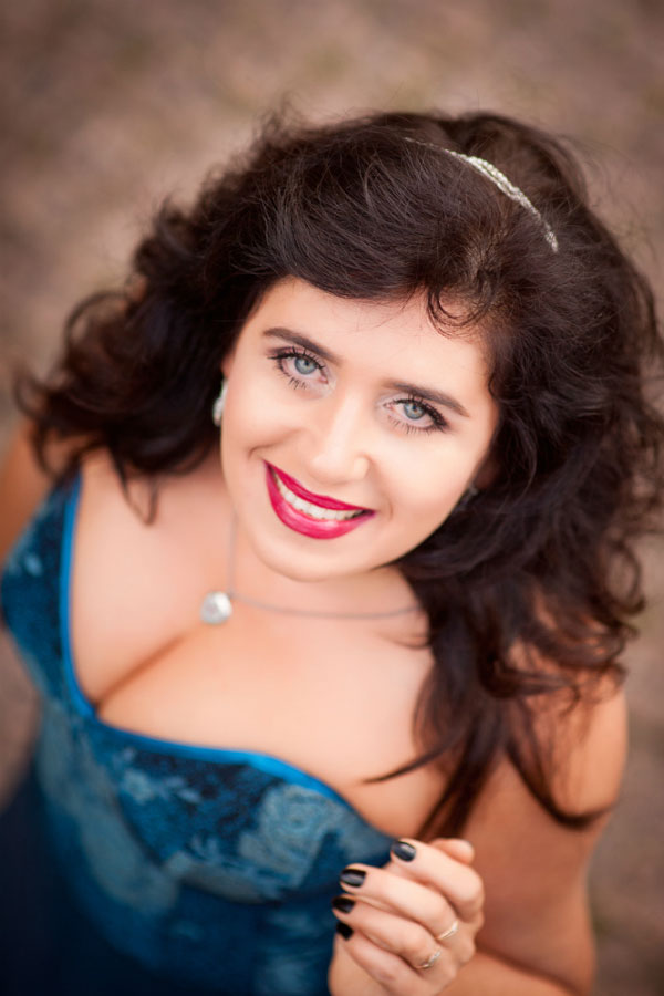 Corretaje de matrimonio Ucrania, Foto de Yanina de Poltava - Ucrania, Foto 4 Yanina - Agencia de citas Ucrania, Foto 4