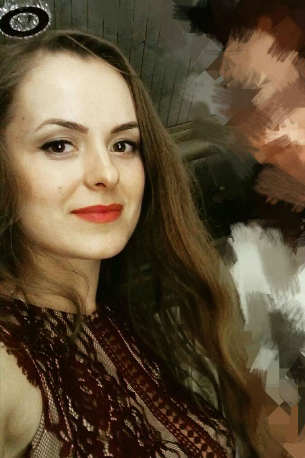 Alexandra sucht wie viele ukrainische und russische Frauen eine Partner über eine Partnervermittlung, Foto 4 Alexandra - Partnervermittlung Ukraine, Foto 4