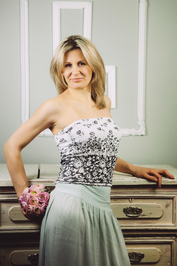 Yulia sucht wie viele ukrainische und russische Frauen eine Partner über eine Partnervermittlung, Foto 1 Yulia - Partnervermittlung Ukraine, Foto 1