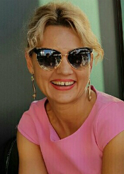 Olga ist Mitglied bei der Partnervermittlung Ukraine Foto von Olga - eine Frau aus der Ukraine auf Partnersuche