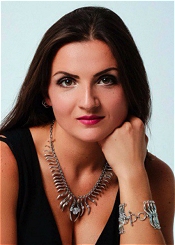 Anna ist Mitglied bei der Partnervermittlung Ukraine Foto von Anna - eine Frau aus der Ukraine auf Partnersuche