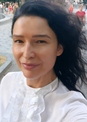 Mila ist Mitglied bei der Partnervermittlung Ukraine Foto von Mila - eine Frau aus der Ukraine auf Partnersuche