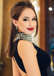 Svetlana ist Mitglied bei der Partnervermittlung Ukraine Foto von Svetlana - eine Frau aus der Ukraine auf Partnersuche