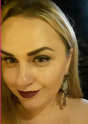 Natalia ist Mitglied bei der Partnervermittlung Ukraine Foto von Natalia - eine Frau aus der Ukraine auf Partnersuche
