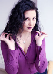 Anna, (34), aus Osteuropa ist Single