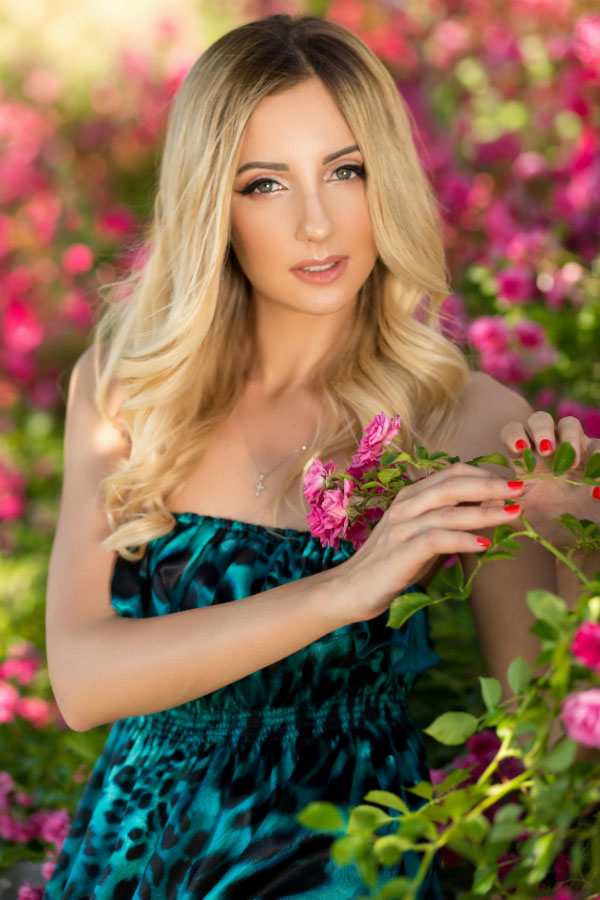 Tatiana sucht wie viele ukrainische und russische Frauen eine Partner über eine Partnervermittlung, Foto 7 Tatiana - Partnervermittlung Ukraine, Foto 7