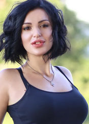 Lyudmila ist Mitglied bei der Partnervermittlung Ukraine Foto von Lyudmila - eine Frau aus der Ukraine auf Partnersuche