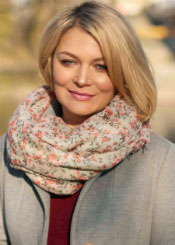 Inna ist Mitglied bei der Partnervermittlung Ukraine Foto von Inna - eine Frau aus der Ukraine auf Partnersuche