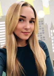 Alina ist Mitglied bei der Partnervermittlung Ukraine Foto von Alina - eine Frau aus der Ukraine auf Partnersuche
