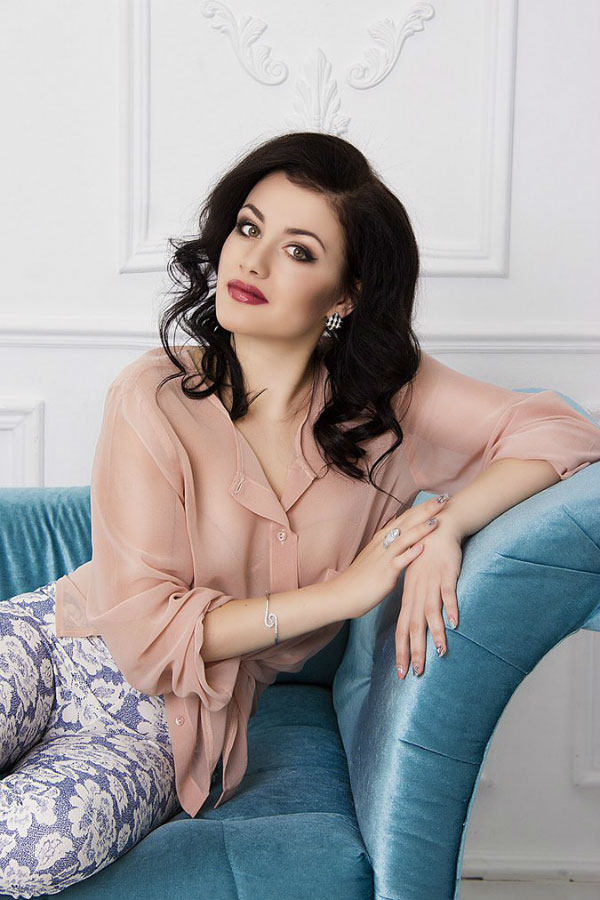 Viktoria sucht wie viele ukrainische und russische Frauen eine Partner über eine Partnervermittlung, Foto 3 Viktoria - Partnervermittlung Ukraine, Foto 3