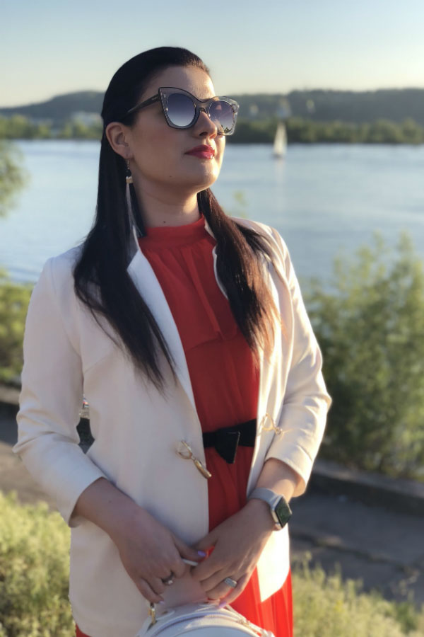 Viktoria sucht wie viele ukrainische und russische Frauen eine Partner über eine Partnervermittlung, Foto 5 Viktoria - Partnervermittlung Ukraine, Foto 5