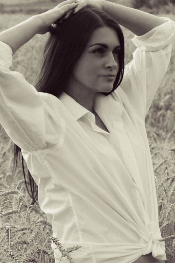 Oksana sucht wie viele ukrainische und russische Frauen eine Partner über eine Partnervermittlung, Foto 2 Oksana - Partnervermittlung Ukraine, Foto 2