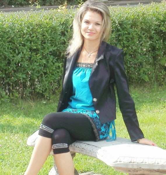 Marina sucht wie viele ukrainische und russische Frauen eine Partner über eine Partnervermittlung, Foto 7 Marina - Partnervermittlung Ukraine, Foto 7