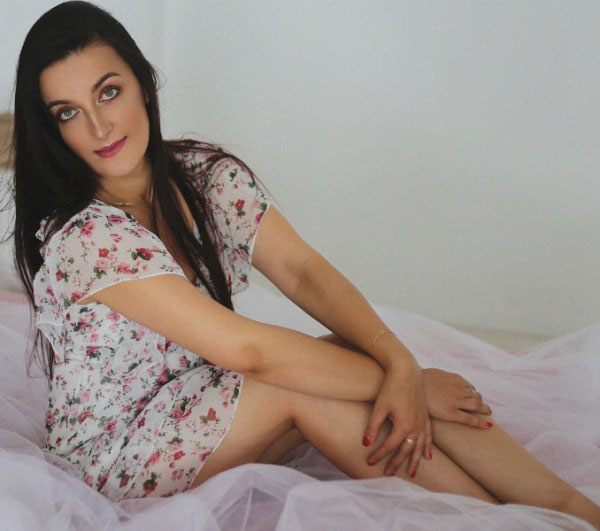 Elena sucht wie viele ukrainische und russische Frauen eine Partner über eine Partnervermittlung, Foto 4 Elena - Partnervermittlung Ukraine, Foto 4
