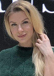 Tatiana ist Mitglied bei der Partnervermittlung Ukraine Foto von Tatiana - eine Frau aus der Ukraine auf Partnersuche