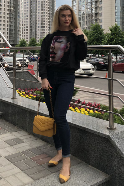 Tatiana sucht wie viele ukrainische und russische Frauen eine Partner über eine Partnervermittlung, Foto 5 Tatiana - Partnervermittlung Ukraine, Foto 5