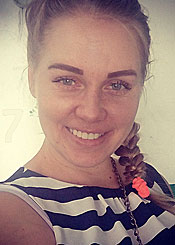 Partnervermittlung Ukraine: Anna auf Partnersuche Ukrainische Frauen - Anna sucht einen Lebenspartner