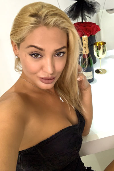 Elena sucht wie viele ukrainische und russische Frauen eine Partner über eine Partnervermittlung, Foto 3 Elena - Partnervermittlung Ukraine, Foto 3