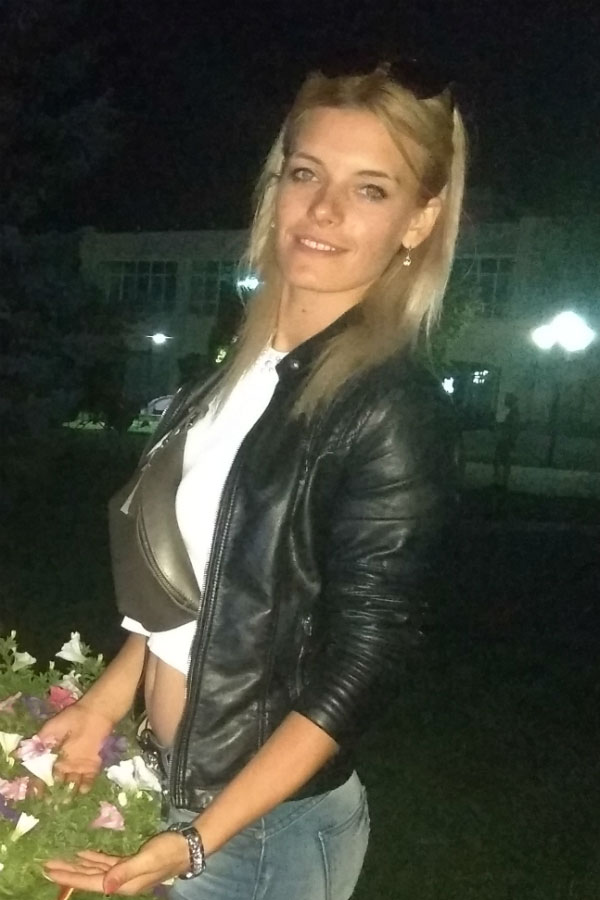 Ehevermittlung Ukraine, Foto von Inna aus Chernigov - Ukraine, Foto 2 Inna - Partnervermittlung Ukraine, Foto 2
