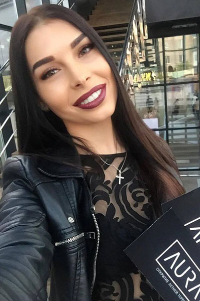 Alexandra sucht wie viele ukrainische und russische Frauen eine Partner über eine Partnervermittlung, Foto 7 Alexandra - Partnervermittlung Ukraine, Foto 7