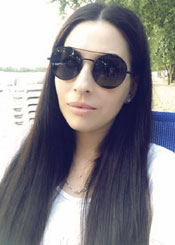 Natalia ist Mitglied bei der Partnervermittlung Ukraine Foto von Natalia - eine Frau aus der Ukraine auf Partnersuche