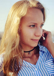 Partnervermittlung Ukraine: Marina auf Partnersuche Ukrainische Frauen - Marina sucht einen Lebenspartner