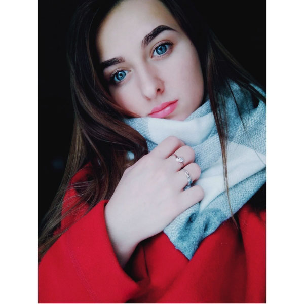 Alena sucht wie viele ukrainische und russische Frauen eine Partner über eine Partnervermittlung, Foto 1 Alena - Partnervermittlung Ukraine, Foto 1