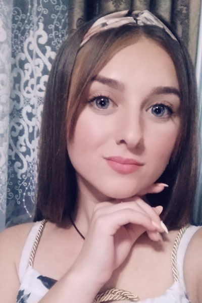 Alena sucht wie viele ukrainische und russische Frauen eine Partner über eine Partnervermittlung, Foto 4 Alena - Partnervermittlung Ukraine, Foto 4
