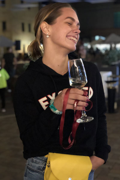 Luiza sucht wie viele ukrainische und russische Frauen eine Partner über eine Partnervermittlung, Foto 4 Luiza - Partnervermittlung Ukraine, Foto 4